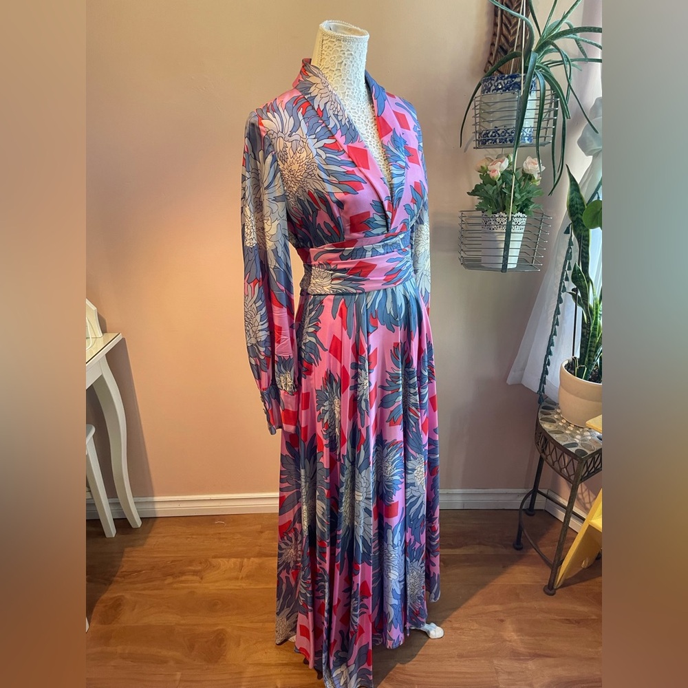 Outrageously Gorgeous Vintage Floral Print Maxi Dress Belted Gown, Size Medium - Picture 5 of 16
